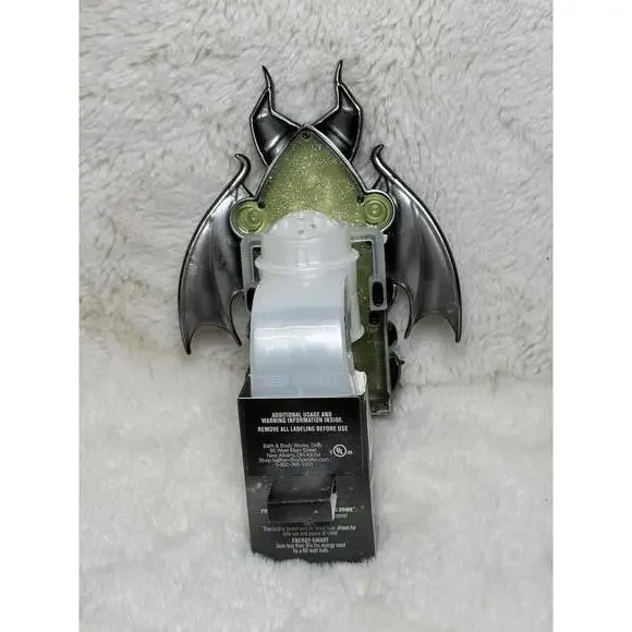 Bath & Body Works Disney Villains Wallflowers Plug Set​ - Picture 8 of 9